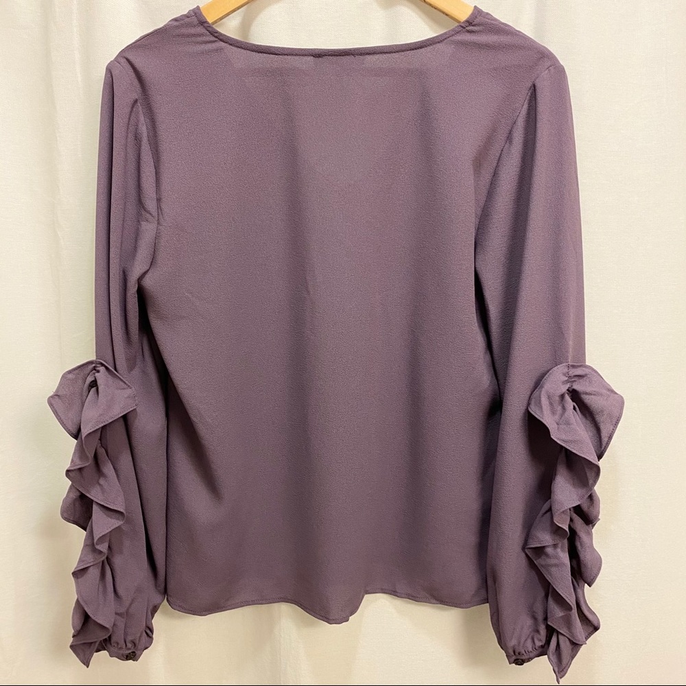 1. State | Ruffle Sleeve Blouse - Picture 4 of 4